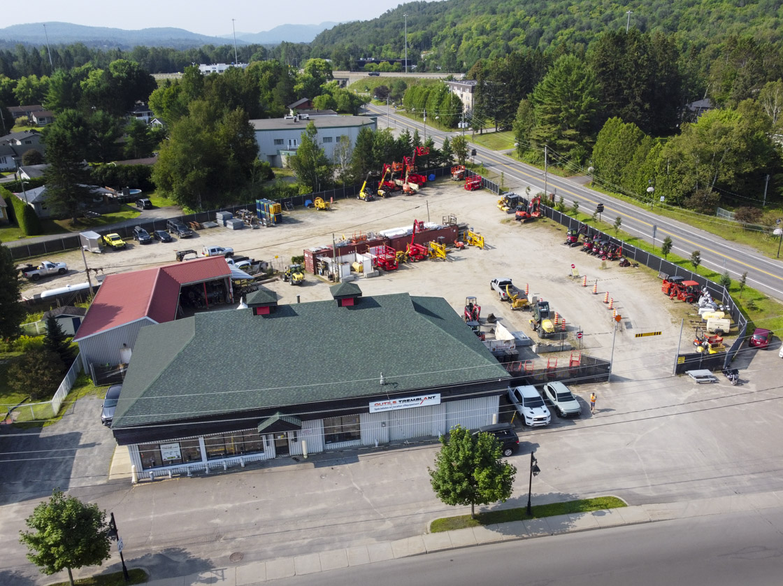 Outils Tremblant, location et vente a Mont-Tremblant tool rental shop